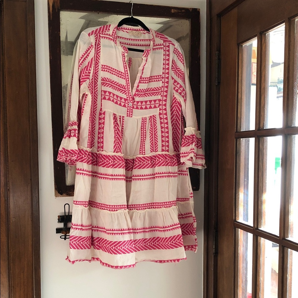 🌸SOFIA - Pink and White Long Sleeve Dress 🌸